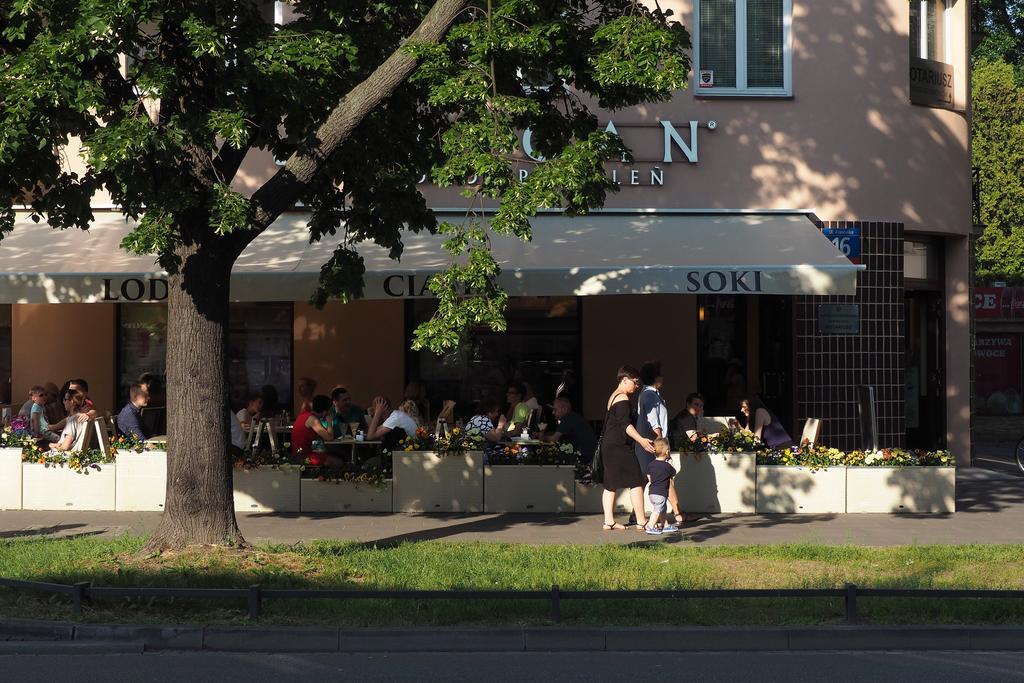 Adventura Hostel Warsaw Exterior photo